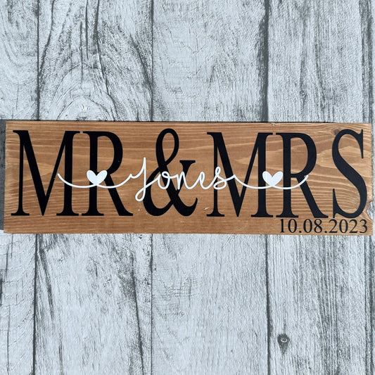 Mr & Mrs Wooden Sign