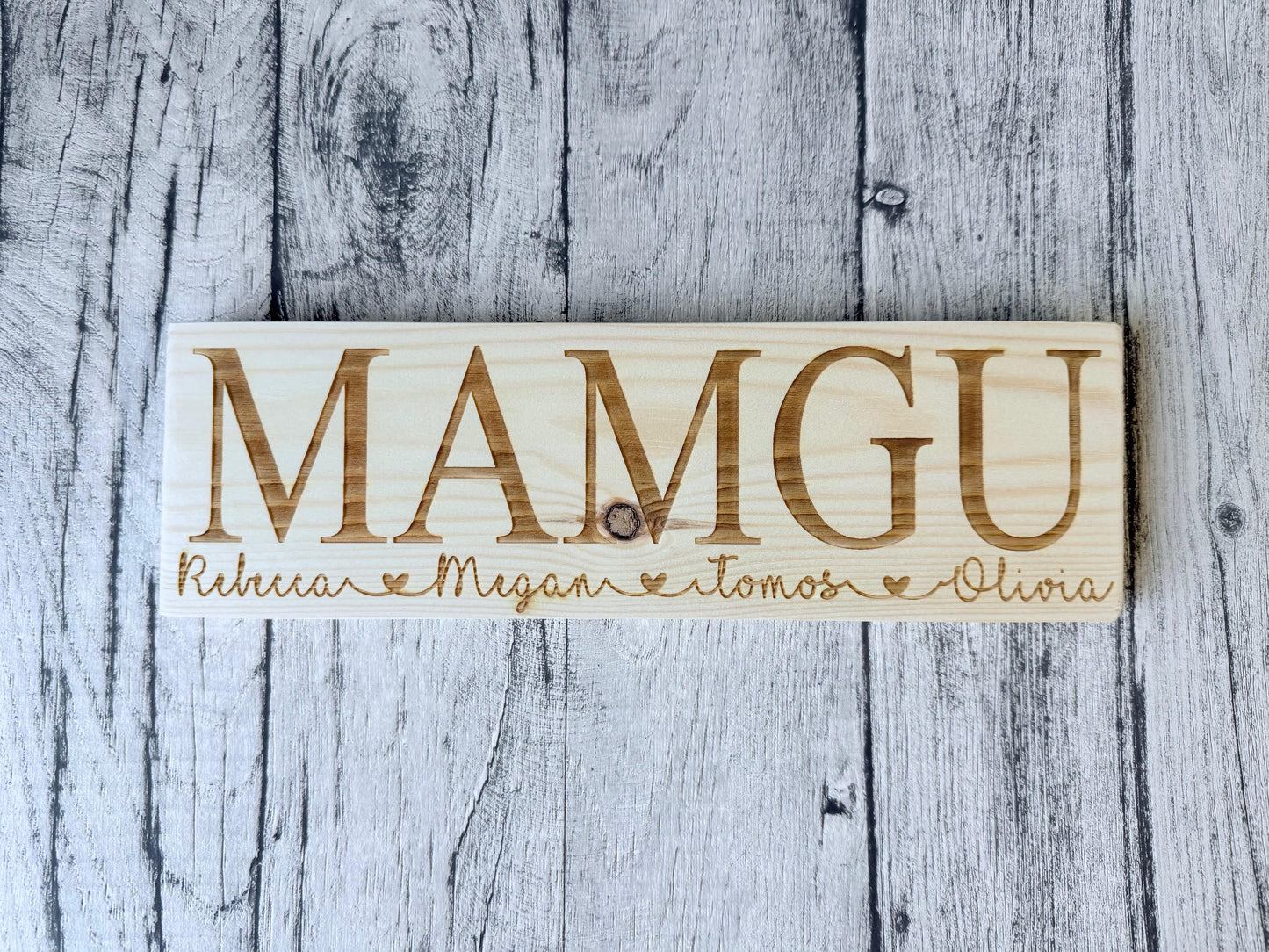 Engraved Welsh Mamgu Wooden Sign